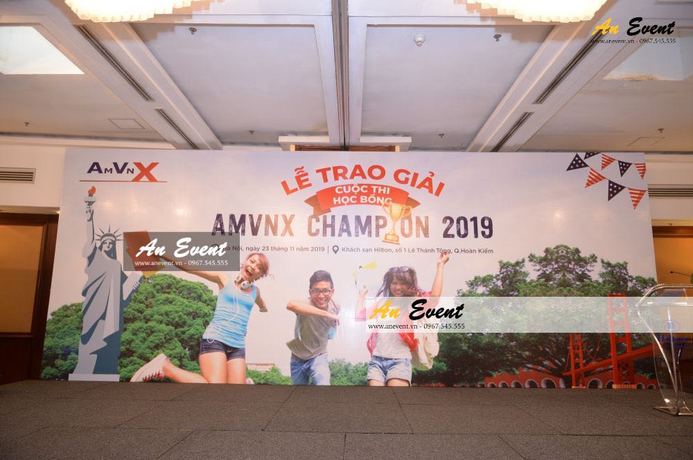 Thi công backdrop giá rẻ Hà Nội - Lễ trao giải AMVNX - Khách sạn Hilton Hà Nội