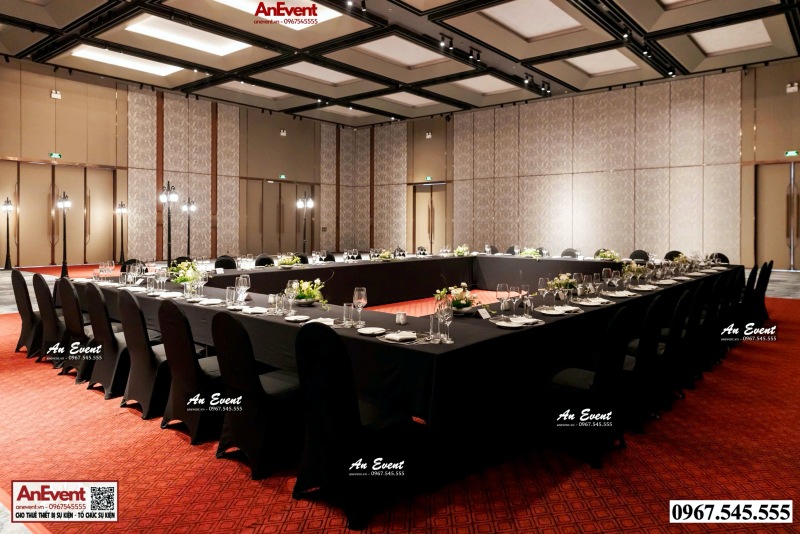 Cho thuê bàn ghế tiệc