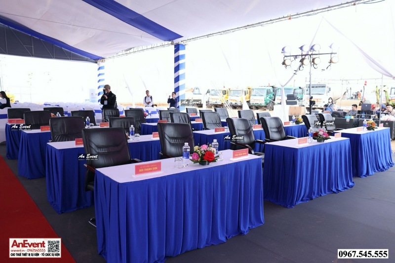 Ghế nệm chân quỳ